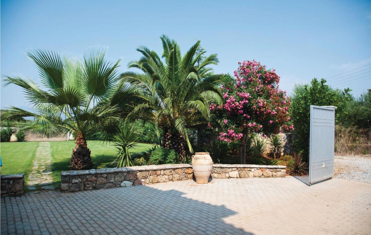 Villa Caprice Míloi Exterior foto